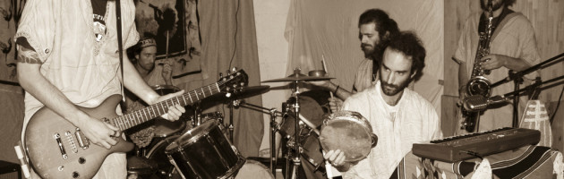 Nedeljski koncertni cikel: Al Doum & The Faryds (Ita), Najoua (Slo)